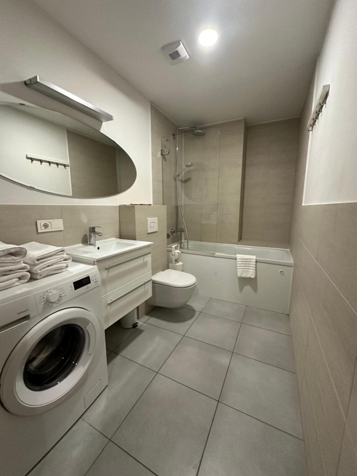 Forrest Apartments Vilnius Ngoại thất bức ảnh